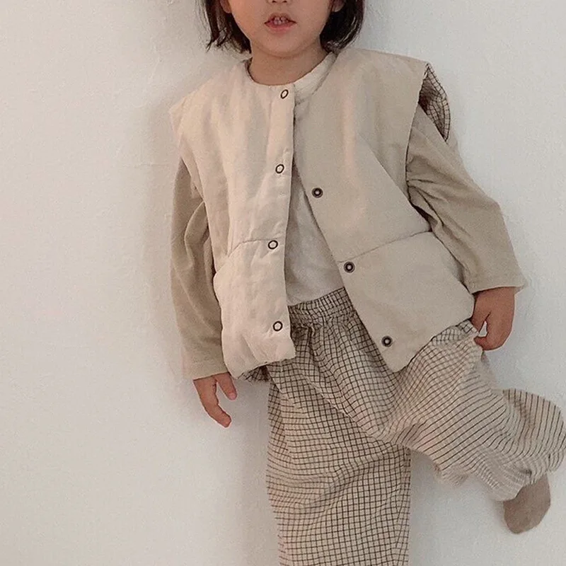2025 겨울 신상 따뜻한 조끼 소녀 민소매 코트 플러스 벨벳 두꺼운 체크무늬 가디건 소년 면 패딩 조끼