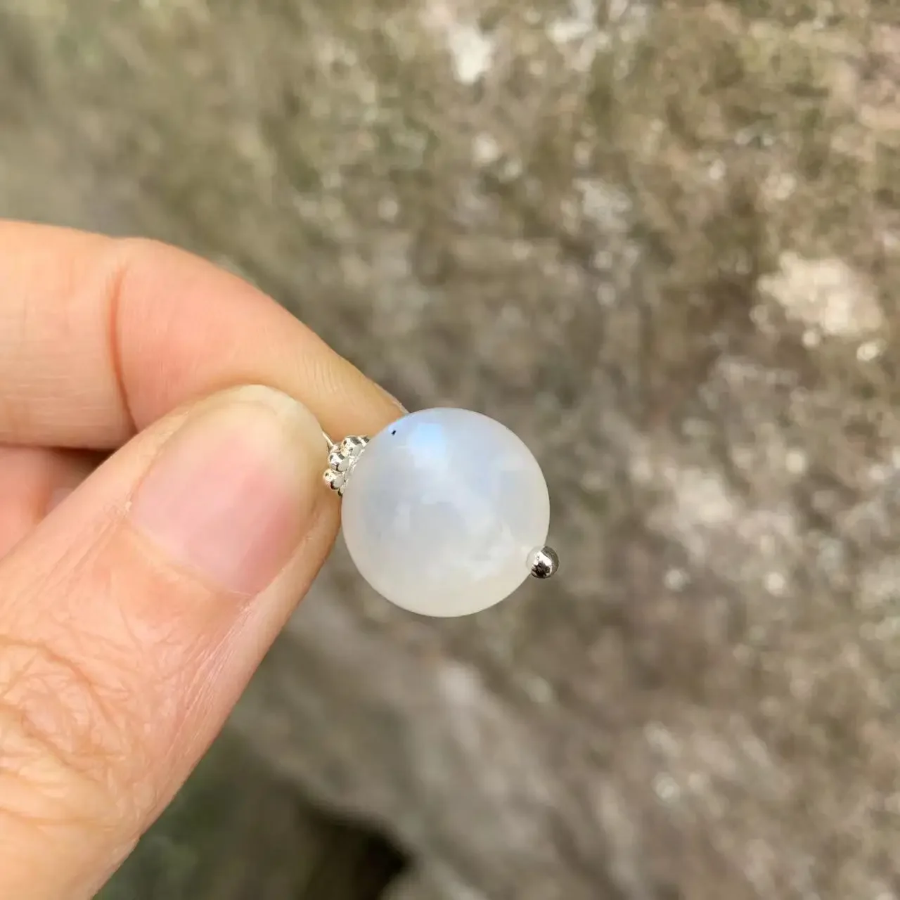 Pendant Necklace 11MM Natural Blue Moonstone Pendant Necklace Fine Jewelry Stones Healing Energy Gift Lucky Jewelry