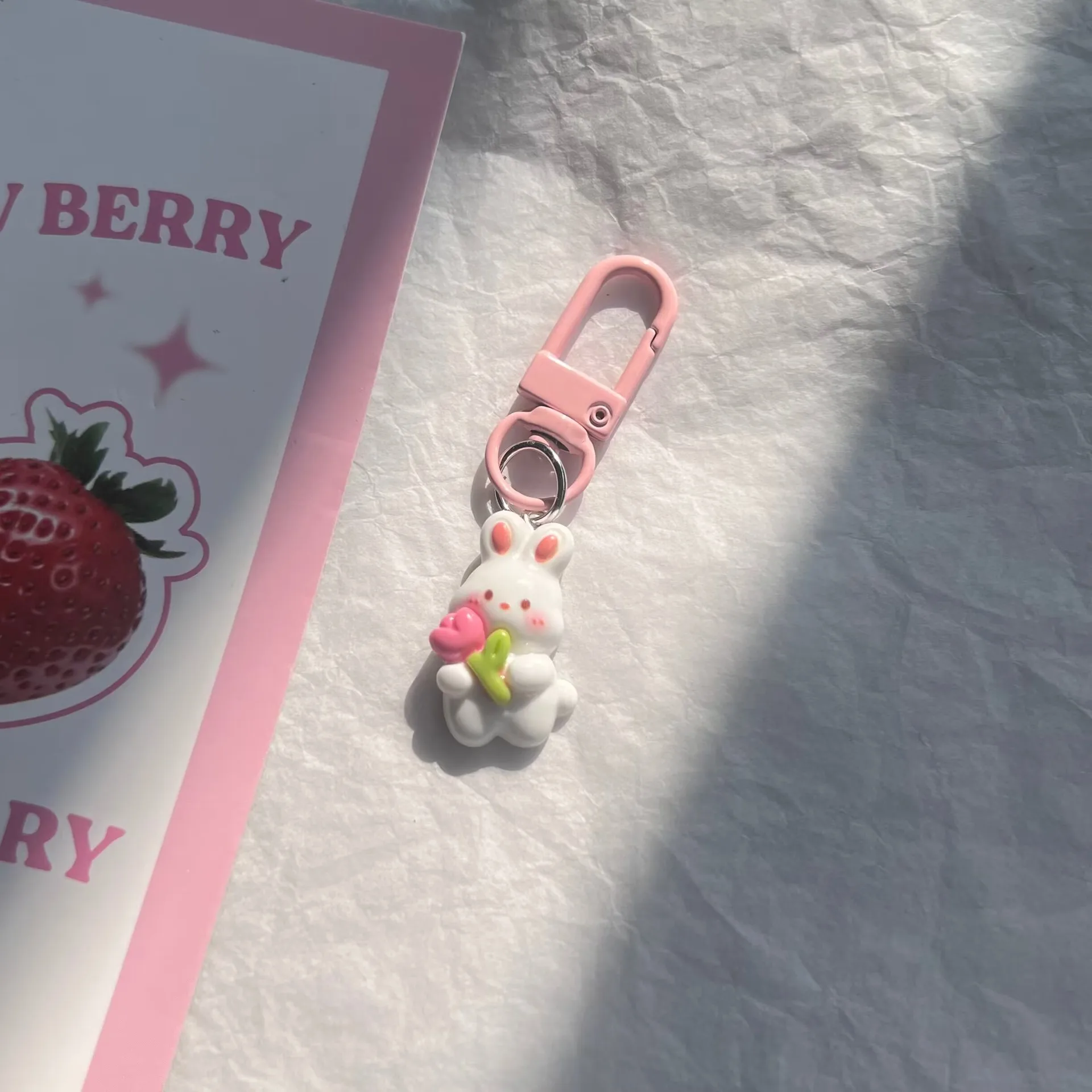 Niedlicher Kaninchen-Schlüsselanhänger für Frauen, Kunstharz, Hase, Karotten, Taschenanhänger, Tulpe, Schlüsselanhänger, Mädchen, Kinder, Paar, Kpop-Schmuck, Dekoration