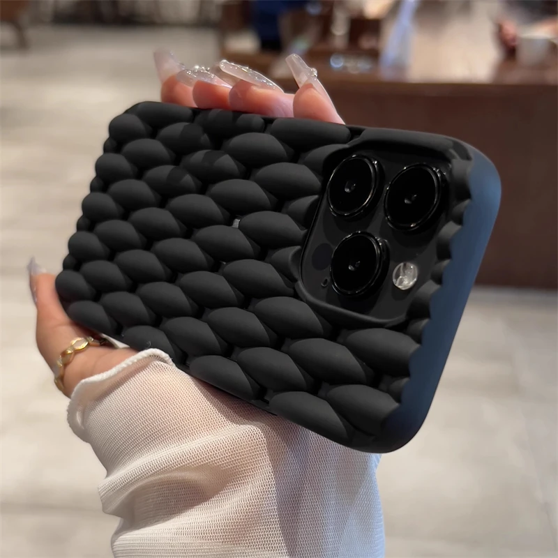 حافظة شبكية قابلة للتنفس لتبديد الحرارة بلون سادة لهاتف آيفون 16 15 14 13 12 11 Pro Max XS Max XR 7 8 Plus SE غطاء من السيليكون الناعم