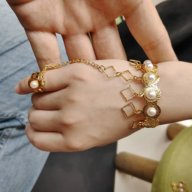 Buy Malabar Gold Bracelet BL8810722 for Women Online | Malabar Gold &  Diamonds