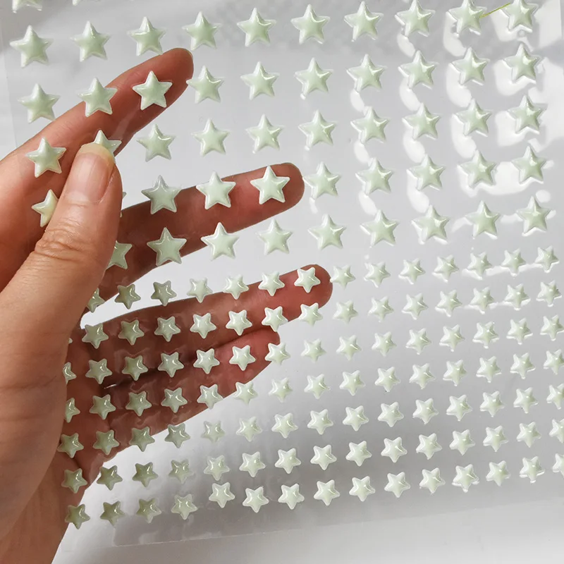 Luminous 3D Glow-in-the-Dark Wall Stickers – Fluorescent Stars and Moon