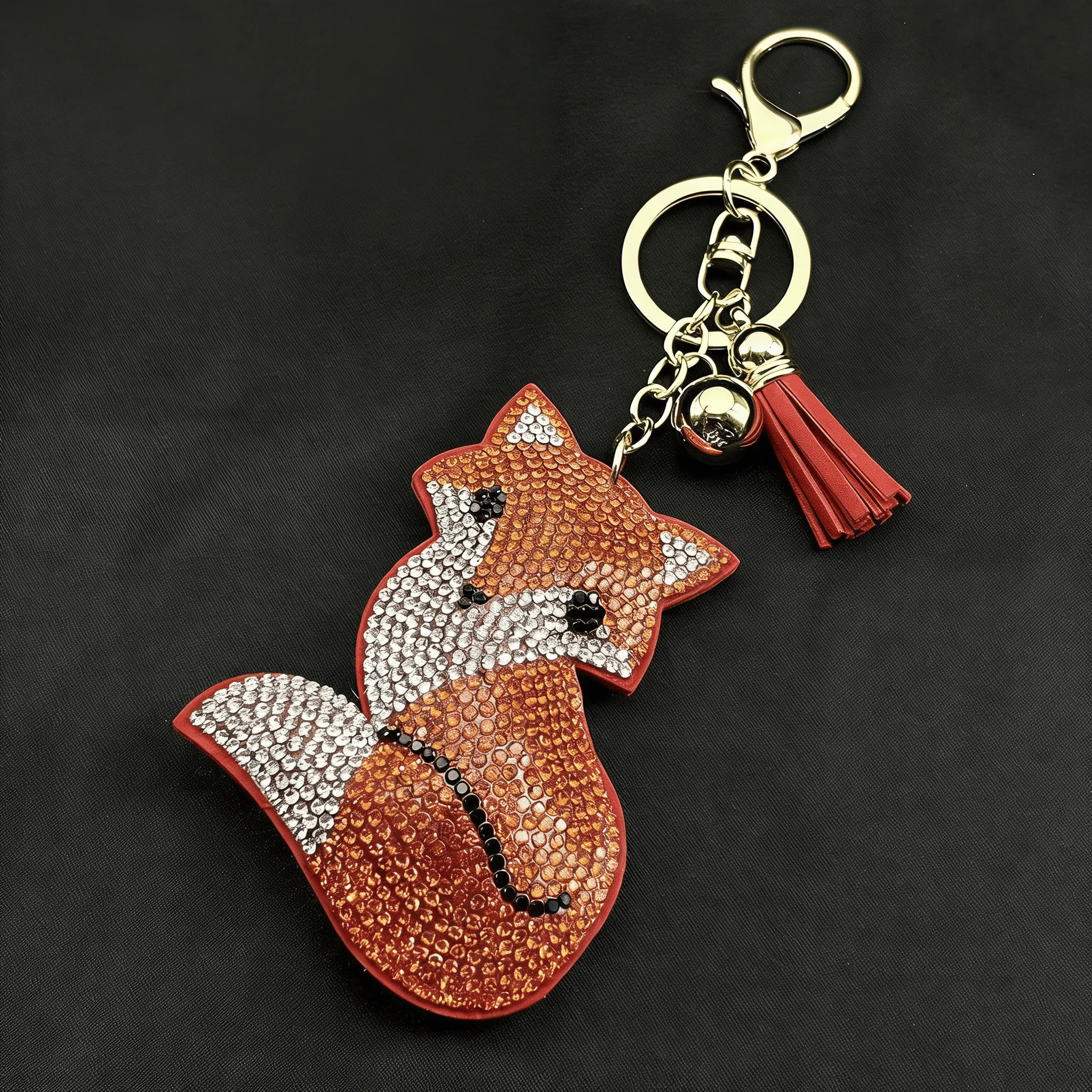 Orange Fox Sexy Accessoire Heißer Schlüsselanhänger für Damen und Herren mit Quaste und Kristallen, Trendiger Taschenanhänger, Rucksack-Schlüsselhalter, Schmuck-Accessoire