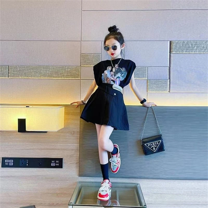 

Girls' Black Set Classic Princess Dress Summer and Autumn Fashion Short Skirt Casual Sportswear Girls' Sleeveless Top Set
