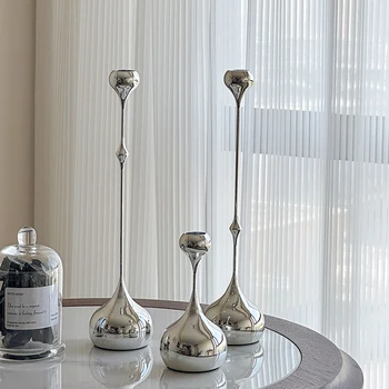 Silver Metal Candle Holder 1