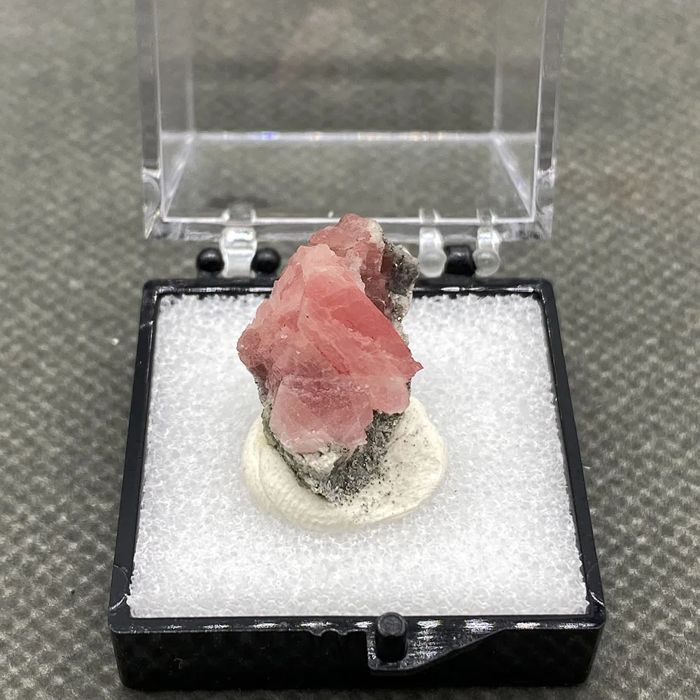 100%Natural Quartz Rhodochrosite and Purple Fluorite Pyrite Mineral Crystal Specimen from Guangxi Province,China +box size:3.5cm