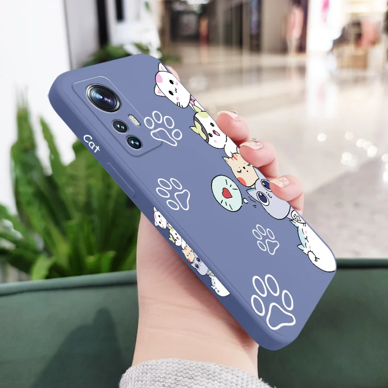 Adorable Stacking Cats Liquid Silicone Phone Case