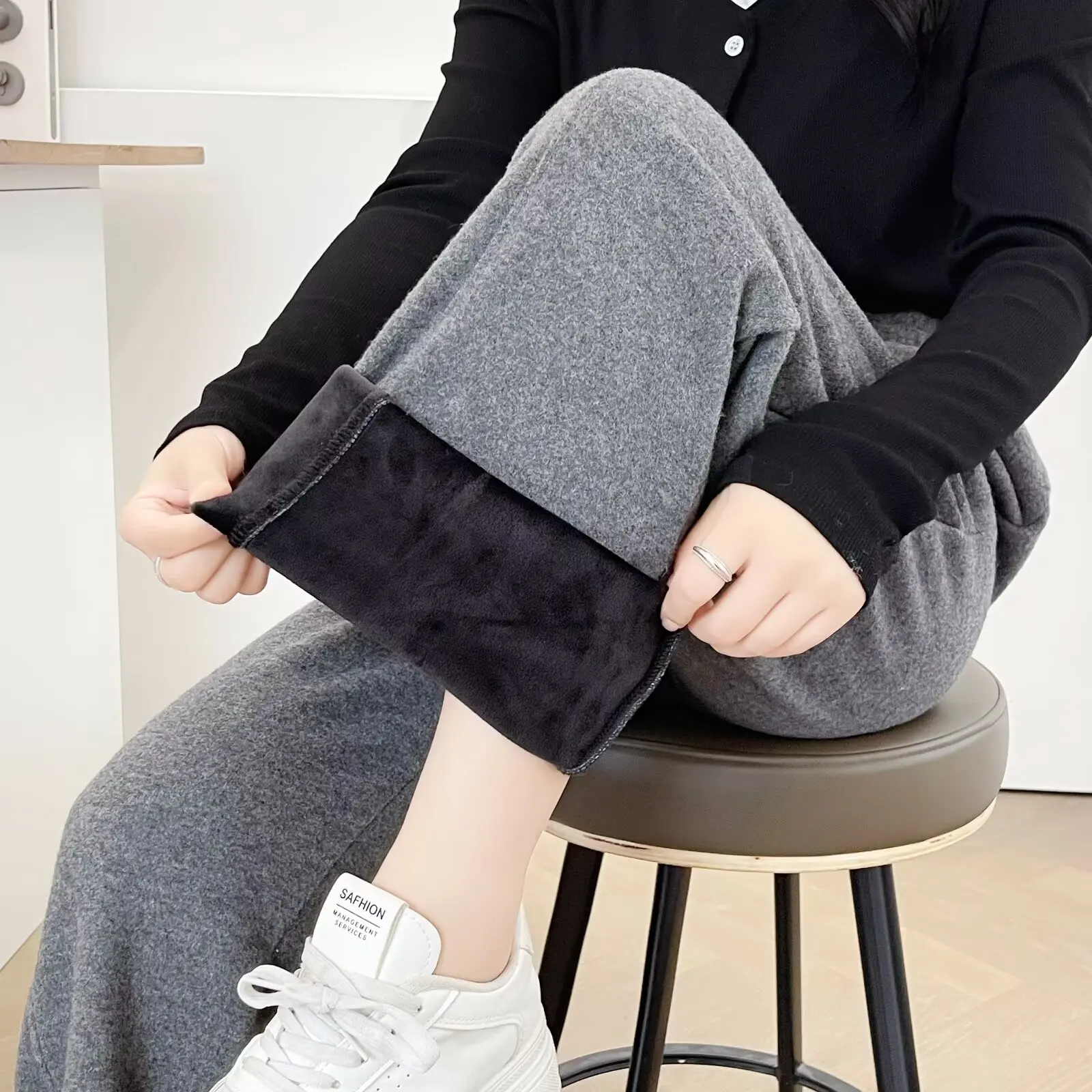 XXXXL Fashion Plus Size Women's Straight Leg Pants New Simple Fleece And Thickened Stretched Winter 2025 Casual Trousers 2579