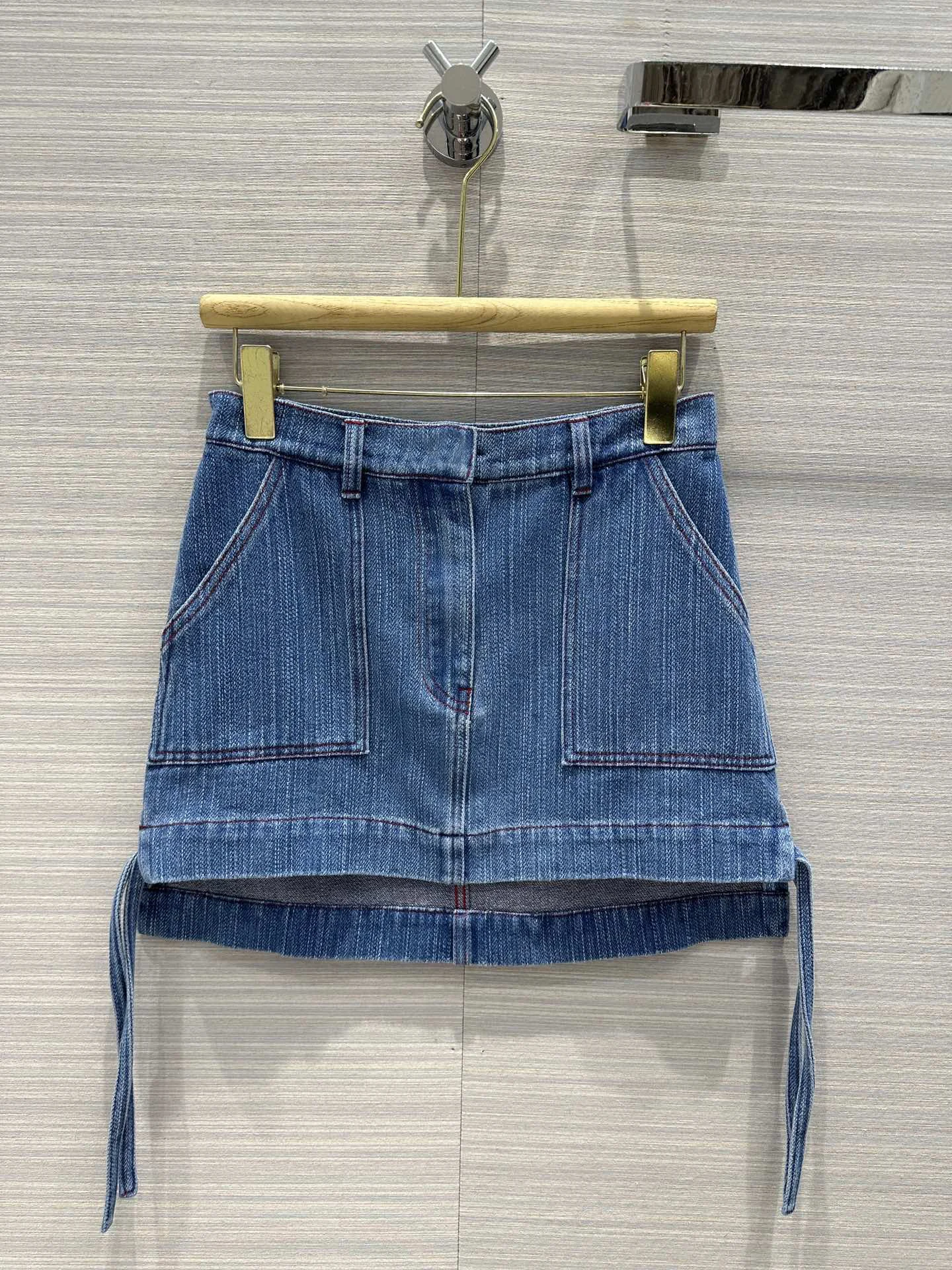 

2023Spring and summer denim half skirt, super soft denim retro washing process version is not a choice of people and stylish