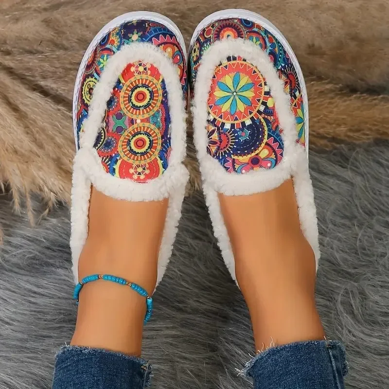 Women Winter Fur Flats Printed Short Plush Snow Boots Woman Winter New Non Slip Bottom Fleece Flat Canvas Shoes Big Size 2024