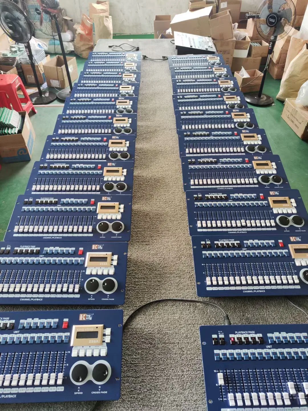 King Kong Led Disco Dj Stage Lighting Kingkong 256A Console