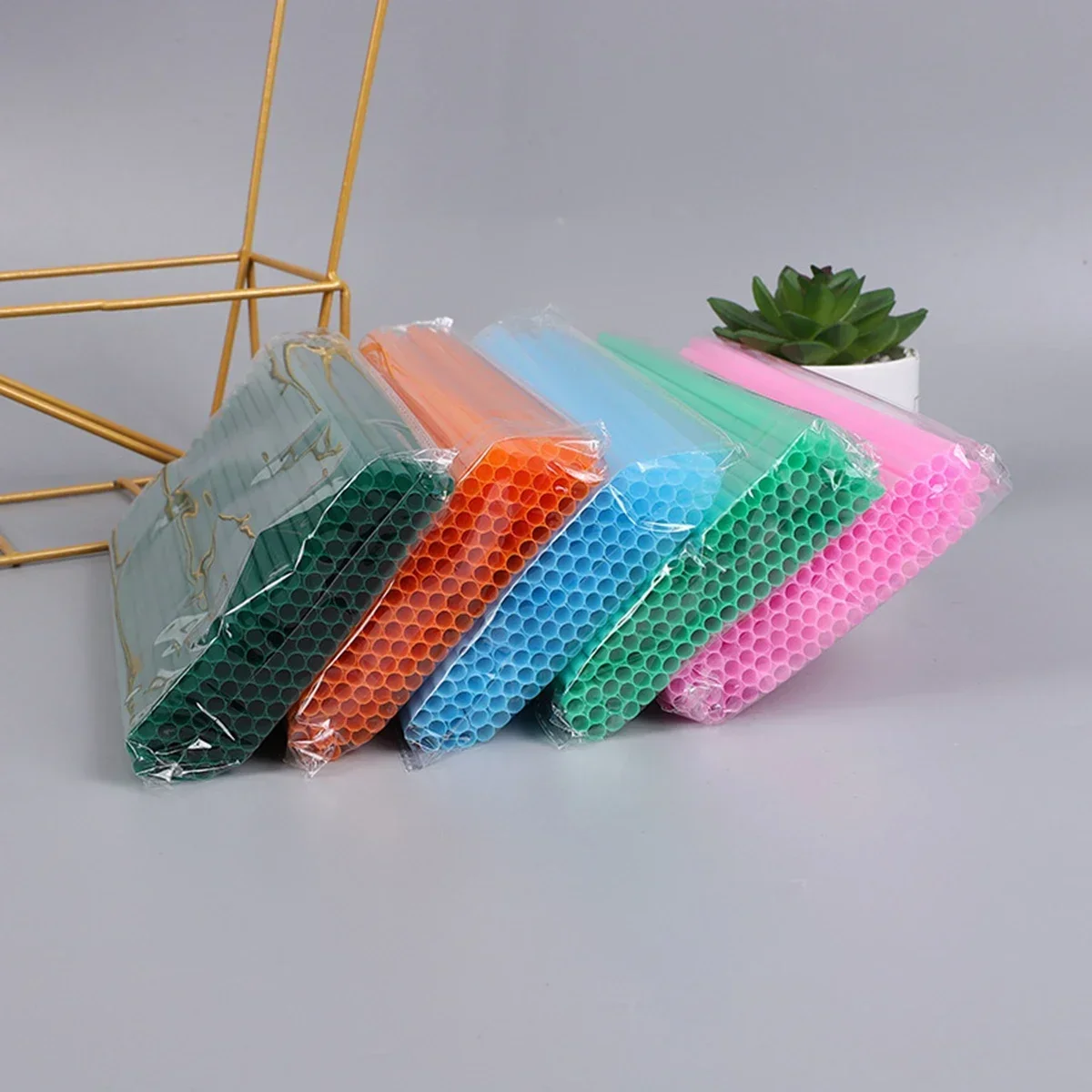 100pcs Plastic Straight Straw for Disposable Fruit Juice Drinks