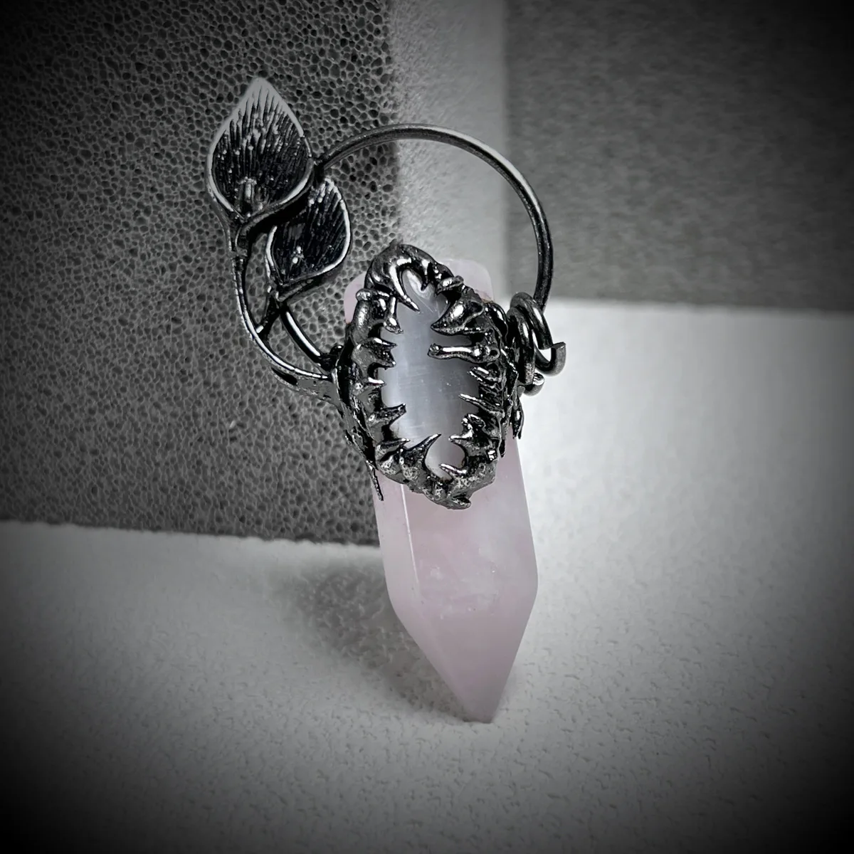 

YEEVAA Halloween Skull Vintage Pink Crystal Hexagonal Pillar Set with Cat's Eye Stone Plated Antique Silver Pendant