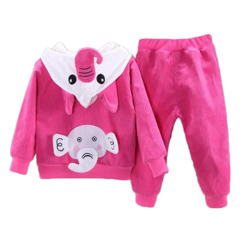 

Новинка 2023 года; Комплекты одежды для девочек; Сезон осень; Вельветовые повседневные куртки с капюшоном и штаны с героями мультфильмов; Детский весенний спортивный костюм; От 0 до 5 лет