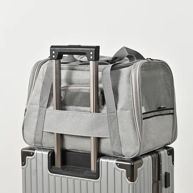Pet Carriers Backpack Portable Breathable Foldable Shoulder Bag Cat Dog Carrier Bags Outgoing Travel Pets Handbag Transport Bag. 4