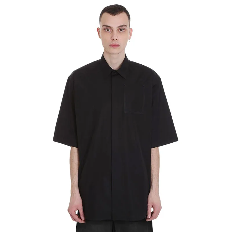 

Japanese simple solid color five-point short-sleeved men's shirt summer European and American minimalist loose profile shirt