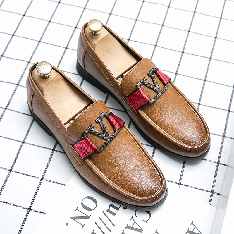 New Black Loafers Men Pu Leather Shoes Business Brown Breathable Slip-On Solid Shoes Handmade  Size 38-48