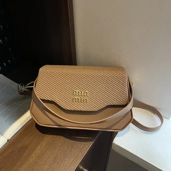Borsa per pannolini in pelle elegante e unica: Borsa a tracolla di lusso da donna con logo vintage e grande capacità.