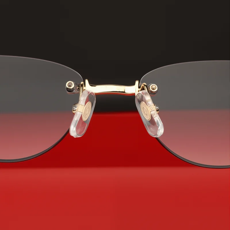 ���ο� ���� ���� �ݼ� ���۶� �귣�� Desinger ��Ư�� ������ �� �Ȱ� ���� ���� ���� �¾� �Ȱ濡 ���� ���� �ﰢ��