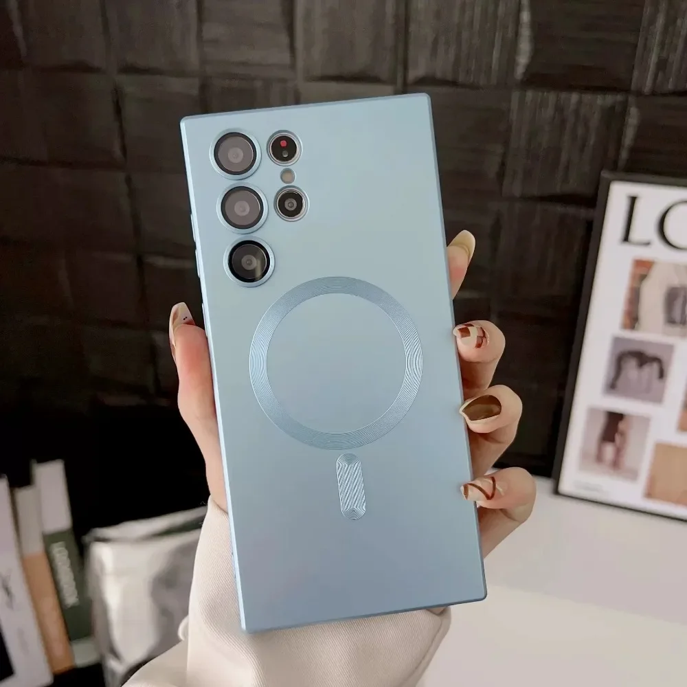 Magnetic Wireless Charger with Matte Bumper Case