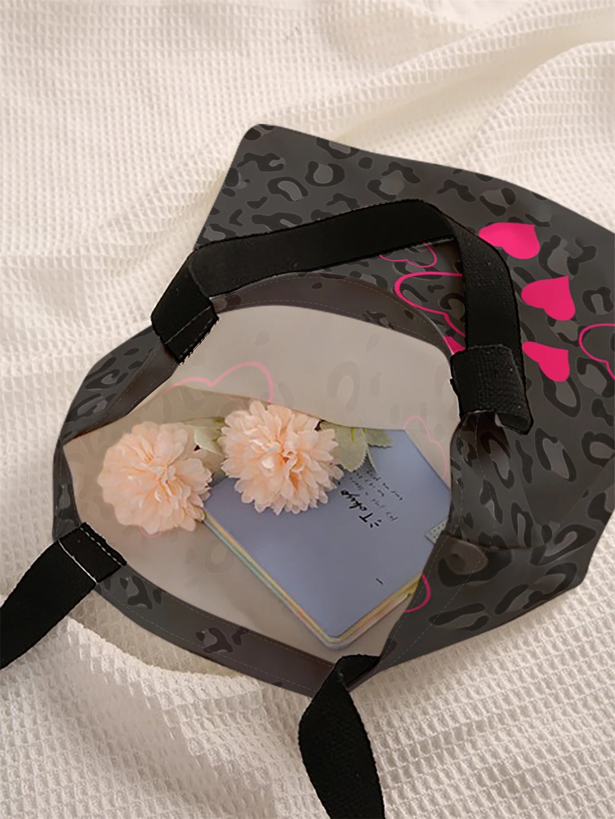 Love pattern printed casual handbag, reusable fashionable backpack, multifunctional handbag, canvas shopping bag