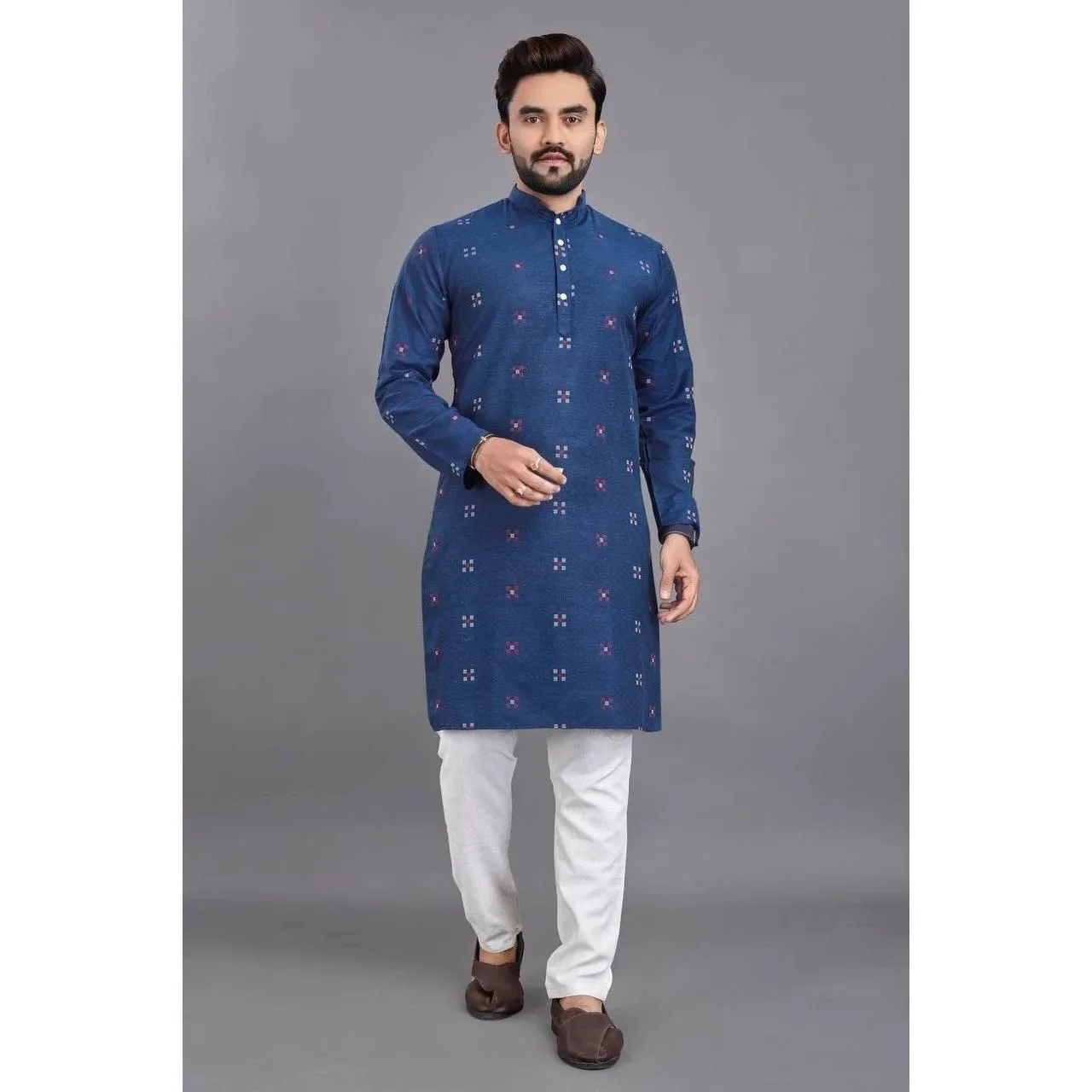 Stehkragen Muslimisches Hemd Herrenkleidung Folk Kaftan Musulman Kurta Indische islamische Kleidung Nationaler bedruckter nationaler Stil – Detail 16