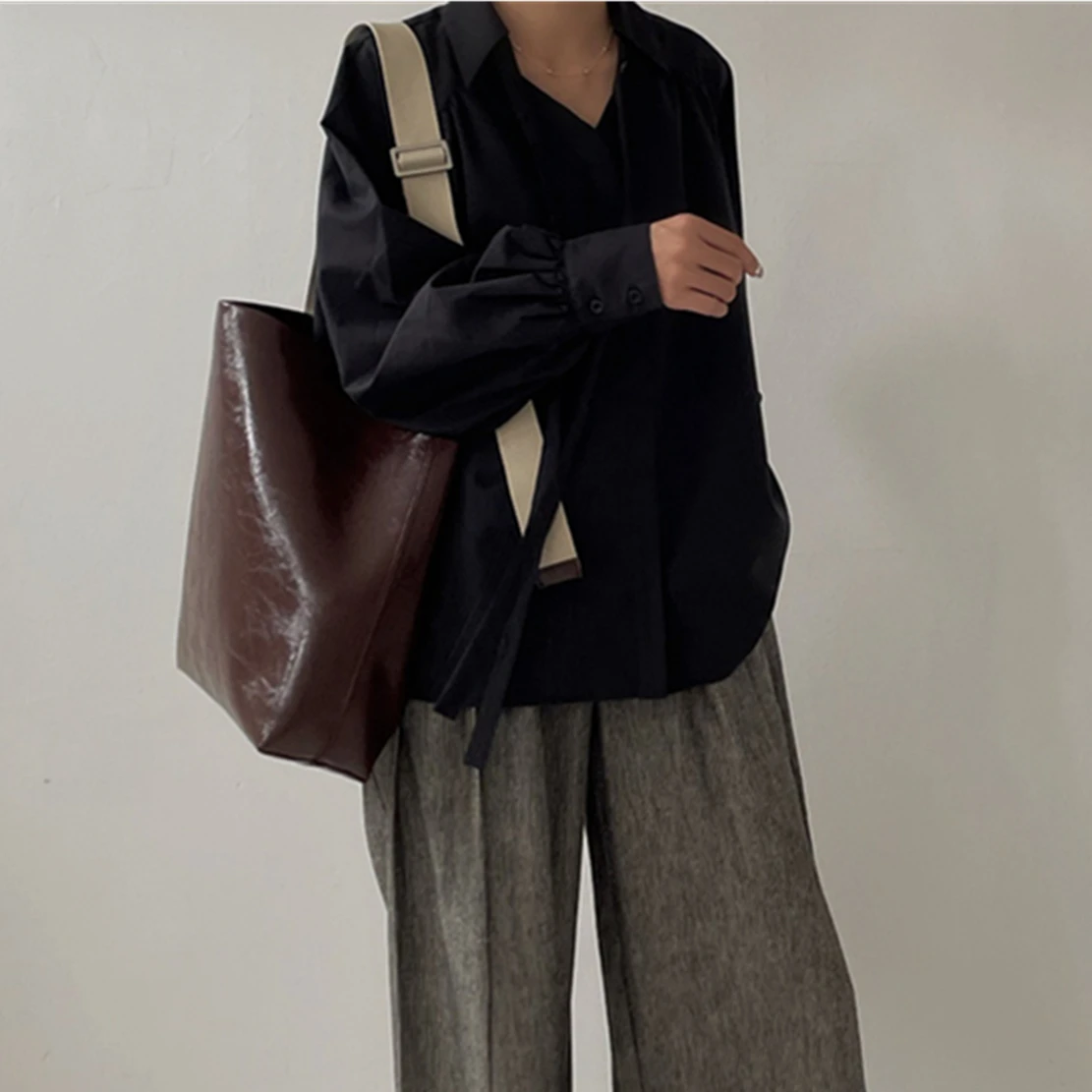 

Withered Minimalist Casual Single Shoulder Contrasting Crossbody Bag Large Capacity Tote Leather Genuine Leather Bag Women