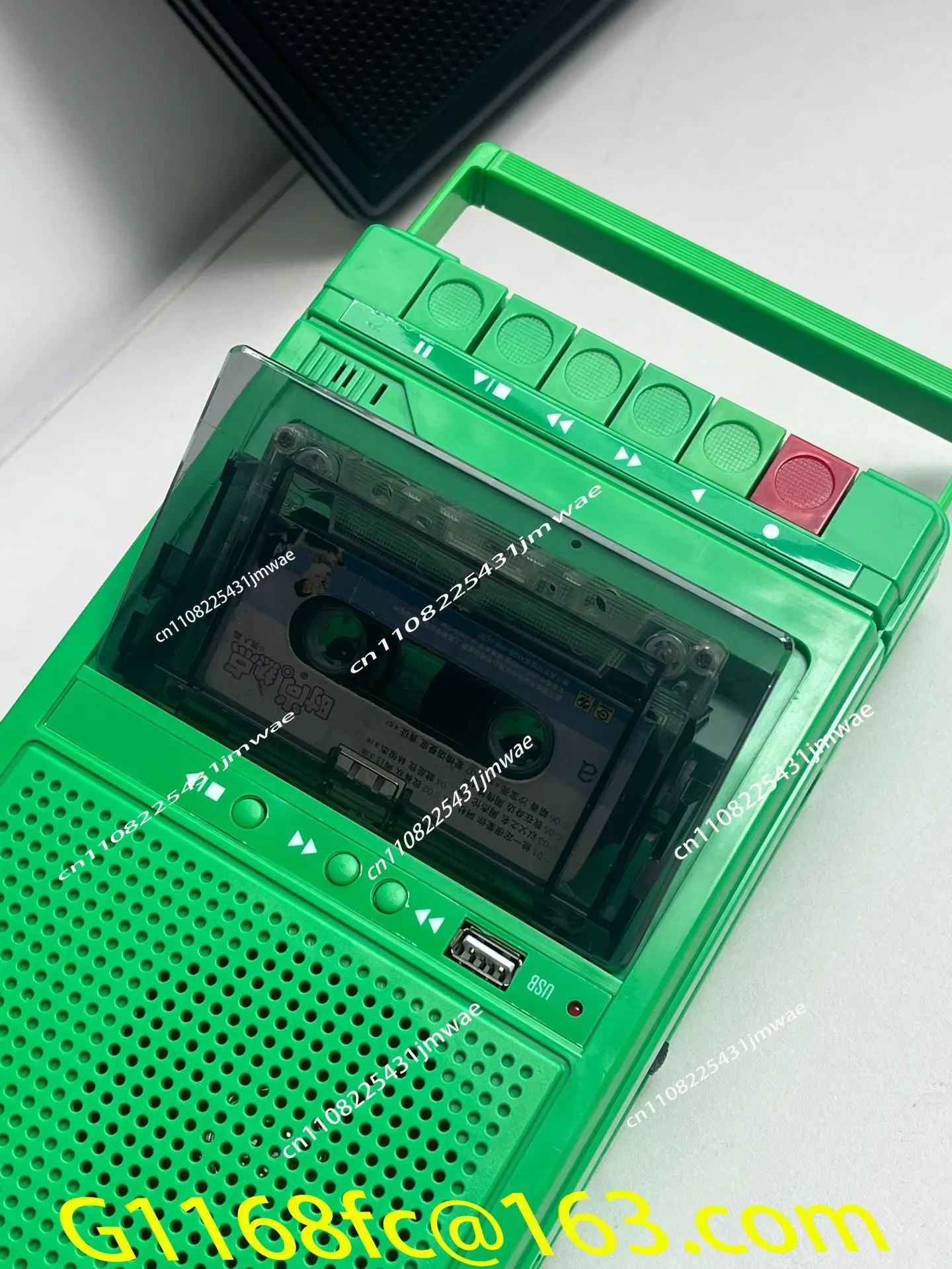 Portable Cassette Player Bluetooth USB Flash Drive Retro Portable Audio Transcribing Cassette Tape