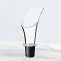 Wine Pourer 1