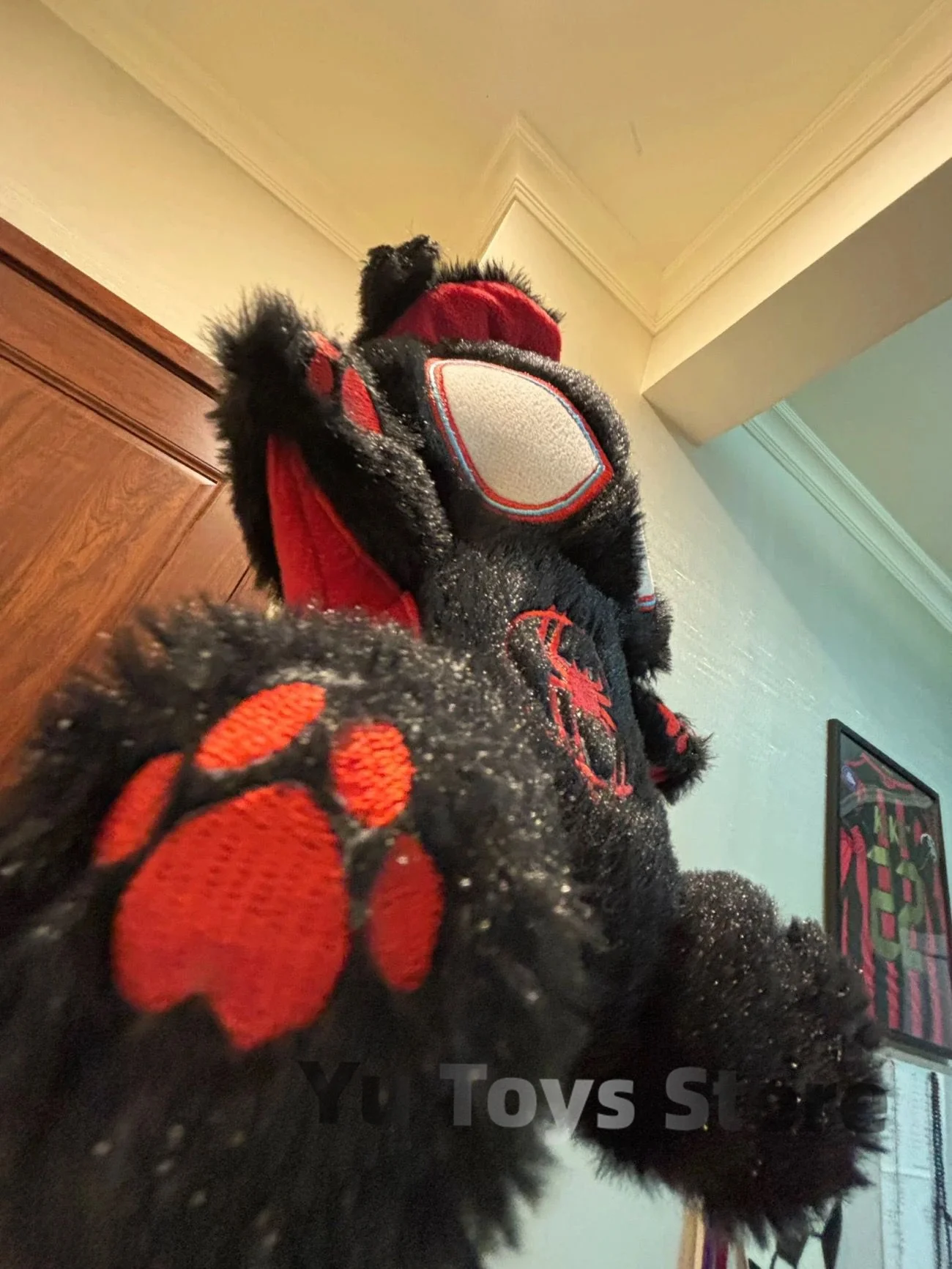 O que é o Gato do Homem Aranha e por que ele é tão popular?, image size:1300x1733