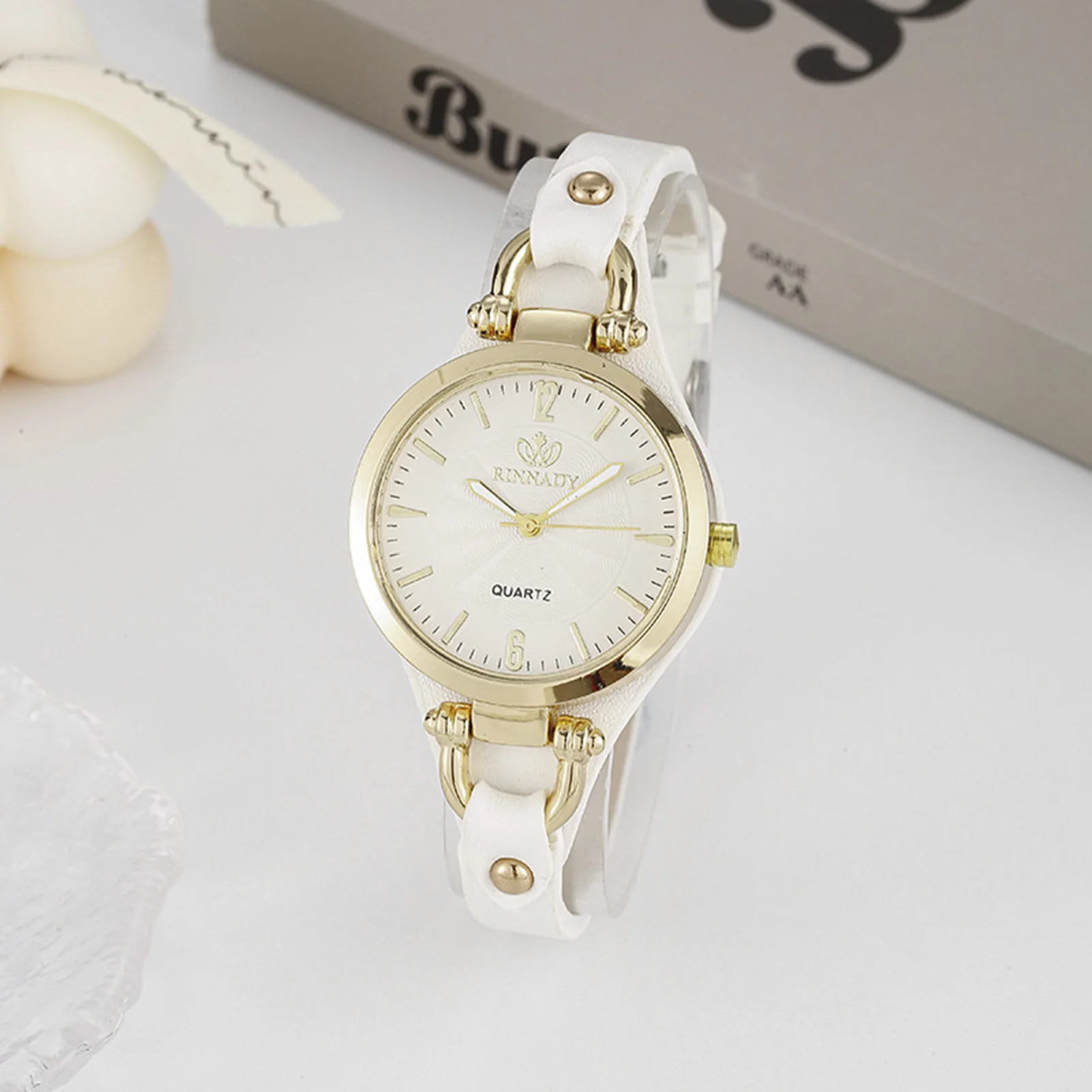 Women's Trendy Quartz Watches Round Dial PU Leather Strap Elegant Versatile Ladies Analog Quartz Watch - 5
