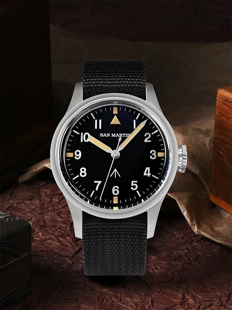 San Martin 38.5mm Sapphire Wristwatch Simple Pilot Military Field Automatic Mens Watch NH35 Luminous Reloj 10Bar SN0105NB-1