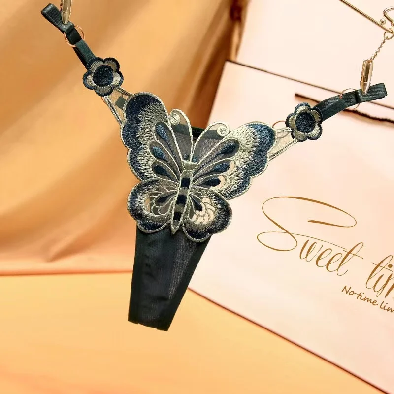 sheer mesh panel close up