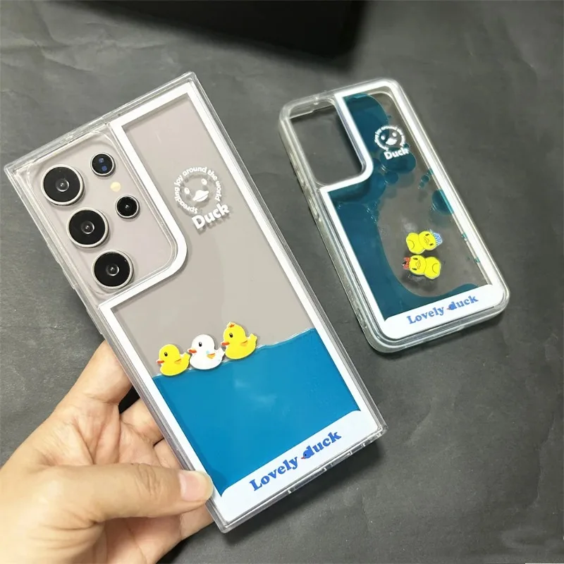 Liquid Quicksand Floating Duck with Hat Cartoon Phone Case