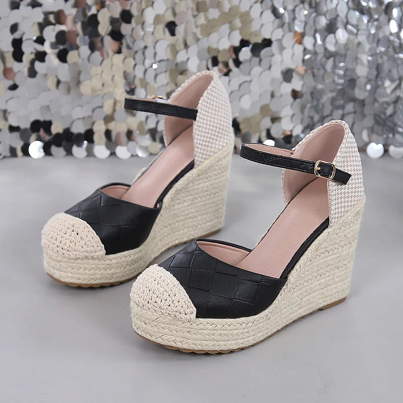 Women Heeled Sandals Buckle Clogs Wedge