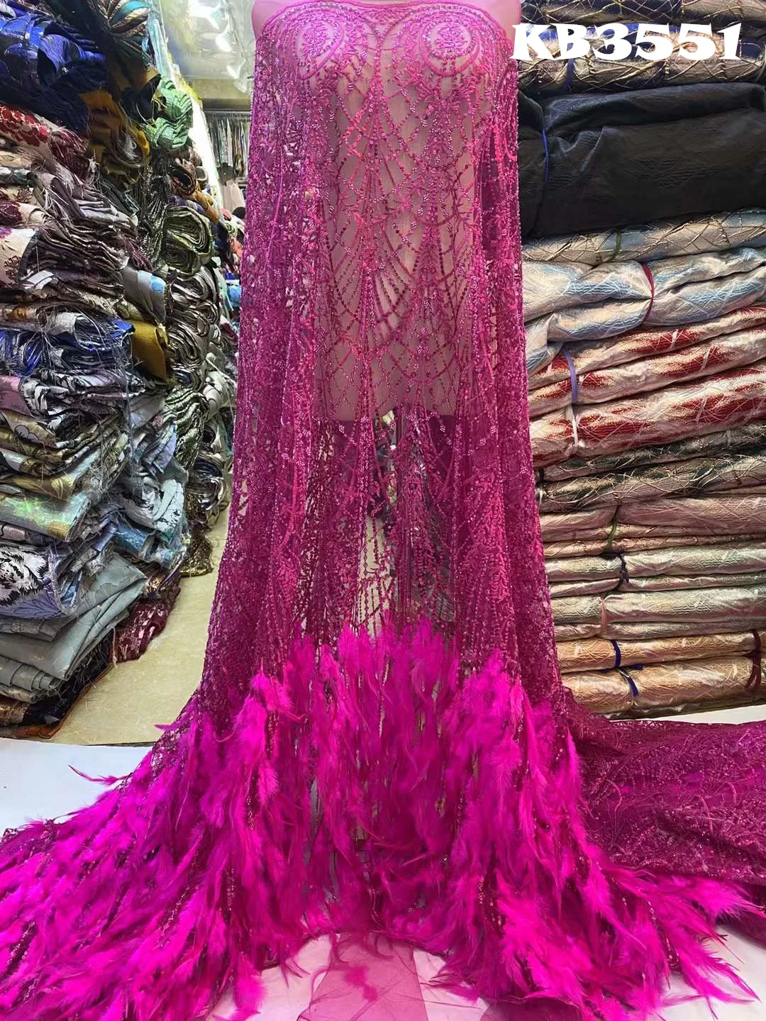 

White Feather Fabric With Sequence Luxury Evening Dresses 2023 Purple Feather Beaded French Mesh Lace for Nigerian Wedding Dress