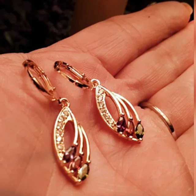 Gold Peridot Dangle Earrings 5