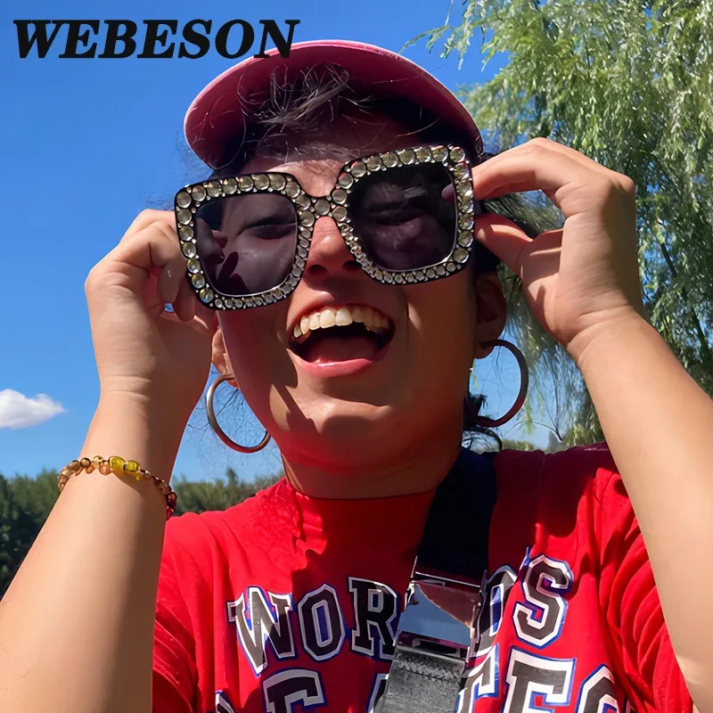 

New Oversized Rhinestone Frame Square Sunglasses Ladies Diamond Glasses Brand Design Fashion Sun Glasses UV400 Shades for Women