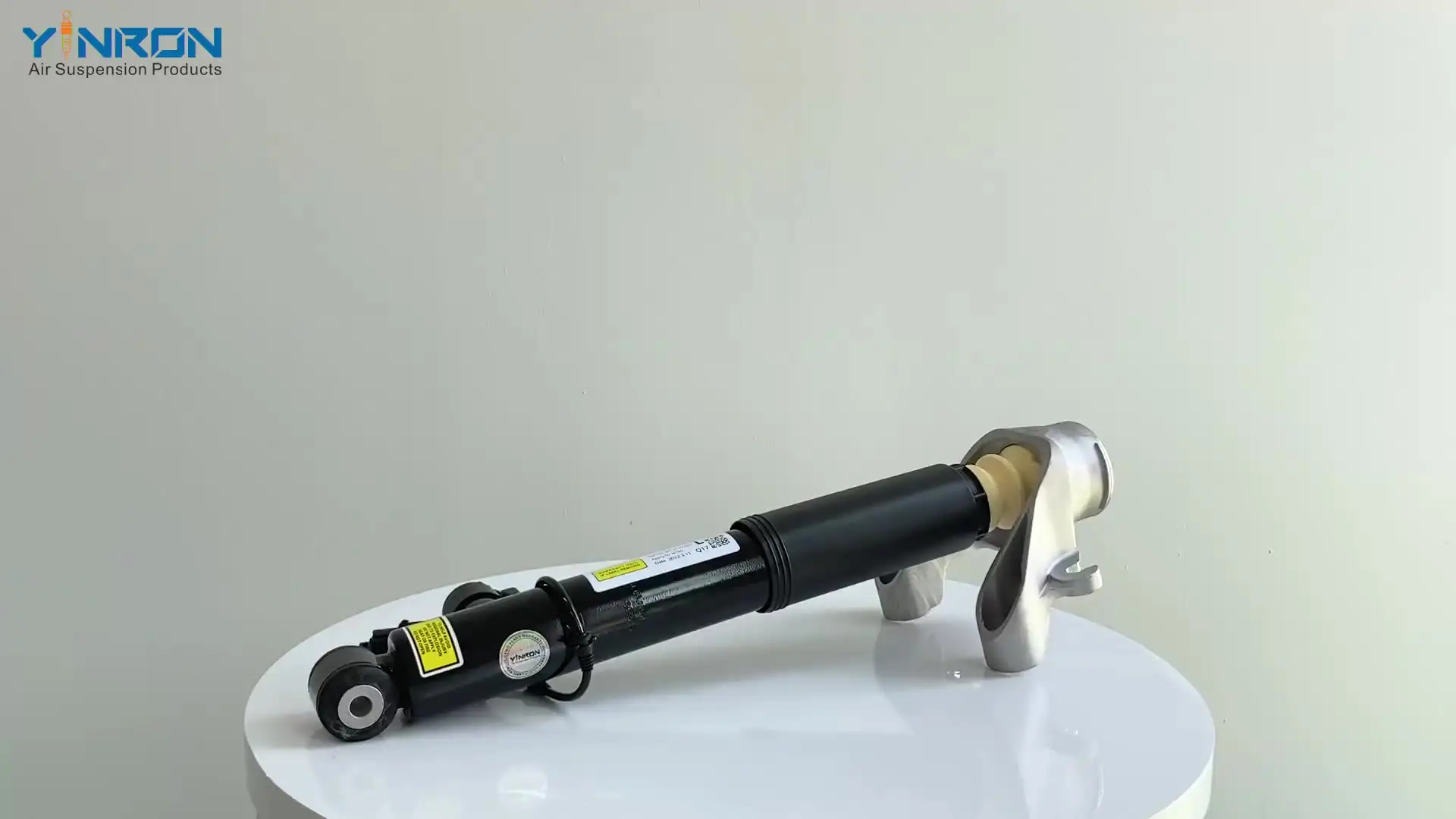 31429978 31658924 For Volvo XC60 Rear Left Shock Absorber With