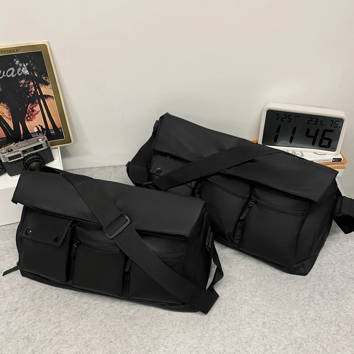 Travel Bag Men's Satchel Large-Capacity Short-Distance Travel Business Trip Boarding Bag Luggage Bag Lightweight Sports Shoulder Bag Men's Hiking Work Student Class