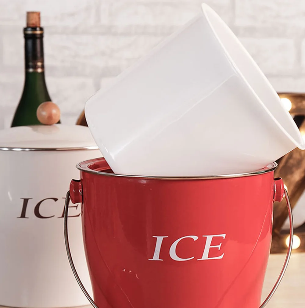 Red Powder Coated Zinc Wine Drinks Cooler Ice Bucket with Scoop and Lid
