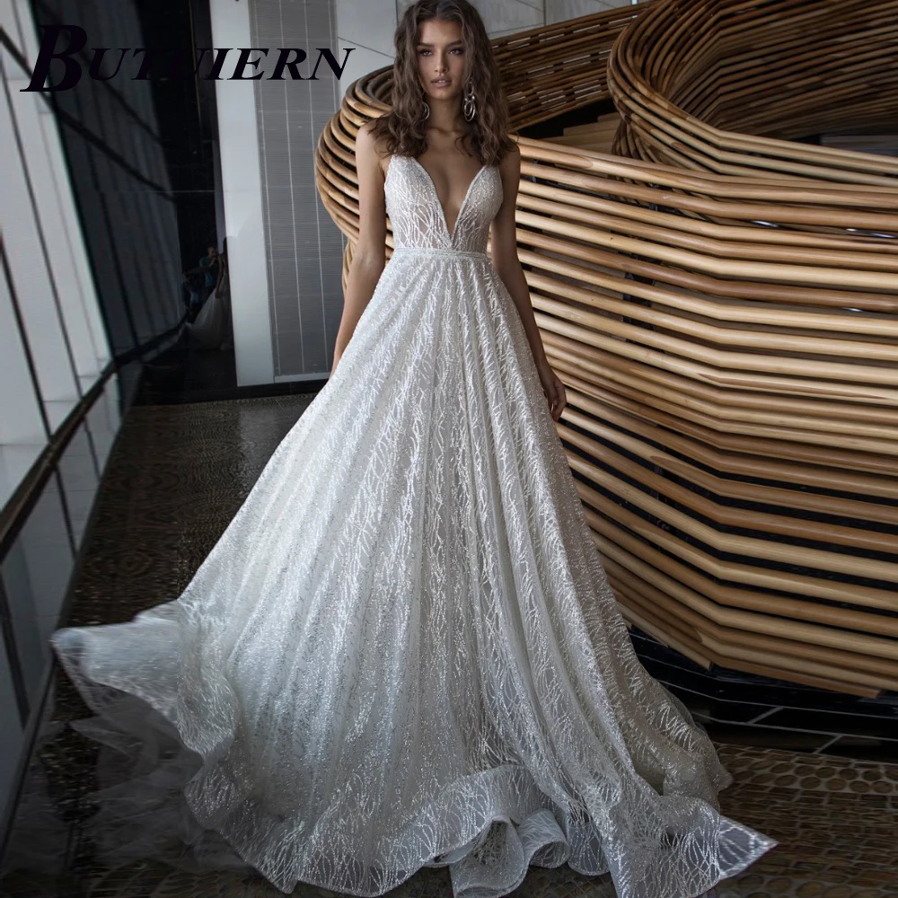 

COZOK Stunning Appliques Wedding Dress Spaghetti Sraps V-neck Lace Aline Bridal Gown Backless Design With Court Train Customised