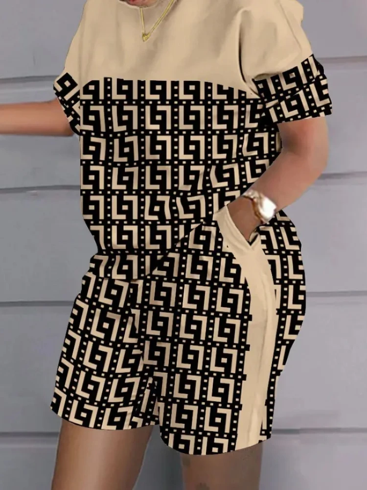 A Lin Summer Outfits for Women 2023 New Ladies Fashion Round Neck Short Sleeve Loose Printed T-Shirt Shorts Casual Sports Sets