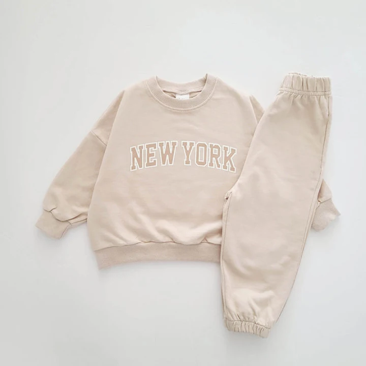 Kids Clothes Set Two Piece Set Baby Girl Clothing Set 2PCS Baby Boy Clothes Set Spring Autumn New York Printed Long Sleeved Top + pants Newborn Outfit Baby Girls Boys Clothes