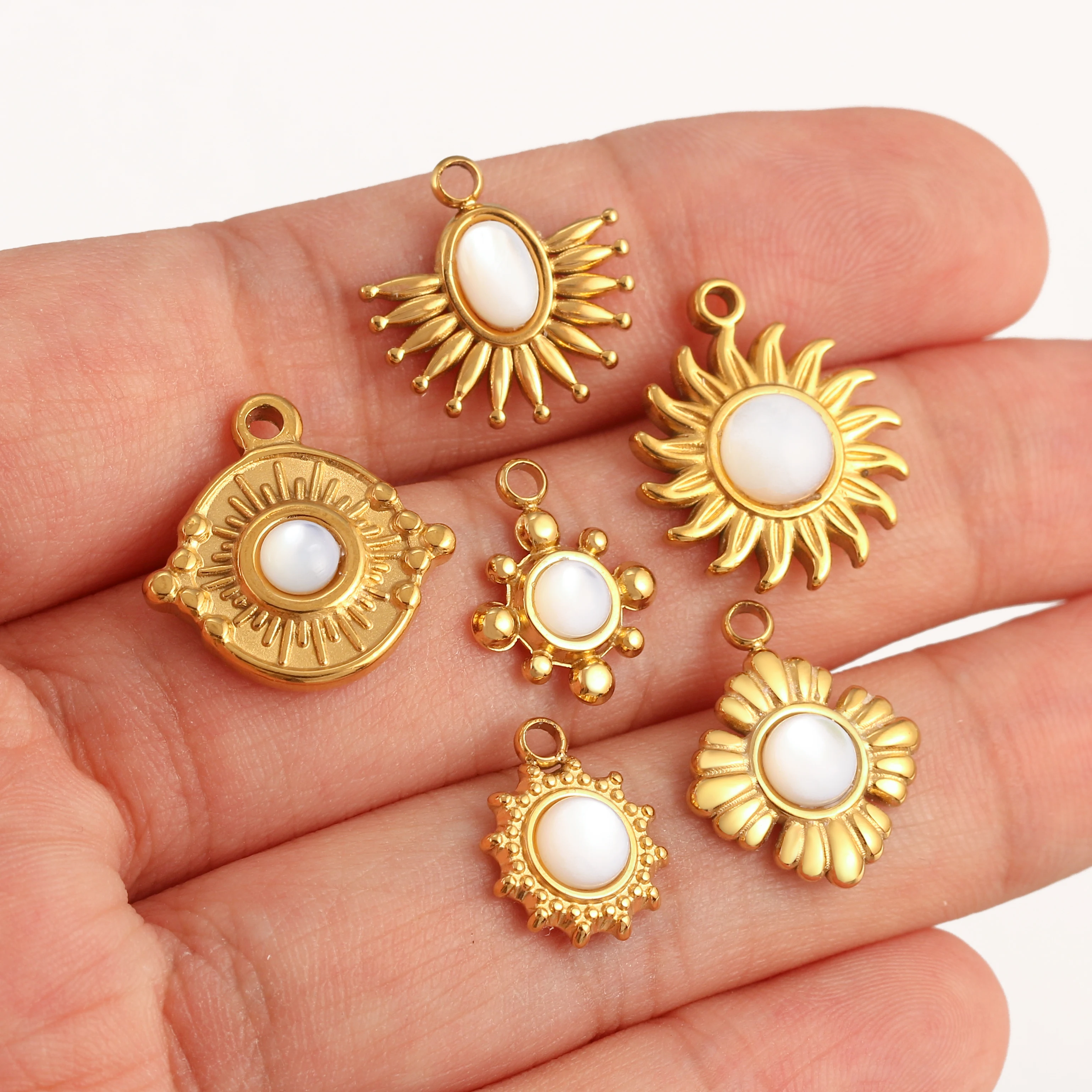 3 Stück Sonne/Herz/Glücksklee Charm Edelstahl Exquisite natürliche Muschel Anhänger handgemachte Armband Halskette DIY Schmuckherstellung – Detail 8