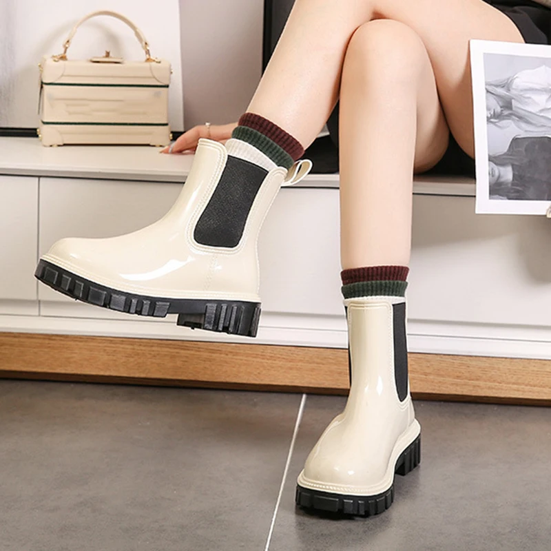 New Women's Shiny Color Fashion Rain Boots Outdoor Waterproof Mid-tube Ankle Boots Four Seasons Wearable Water Shoes Ladies