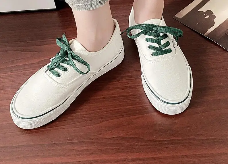 

2024 New Canvas Ladies Casual Shoes Woman Sneakers Brand Lace Up Tennis Shoes Platform Sport Shoes for Women Breathable Sneaker