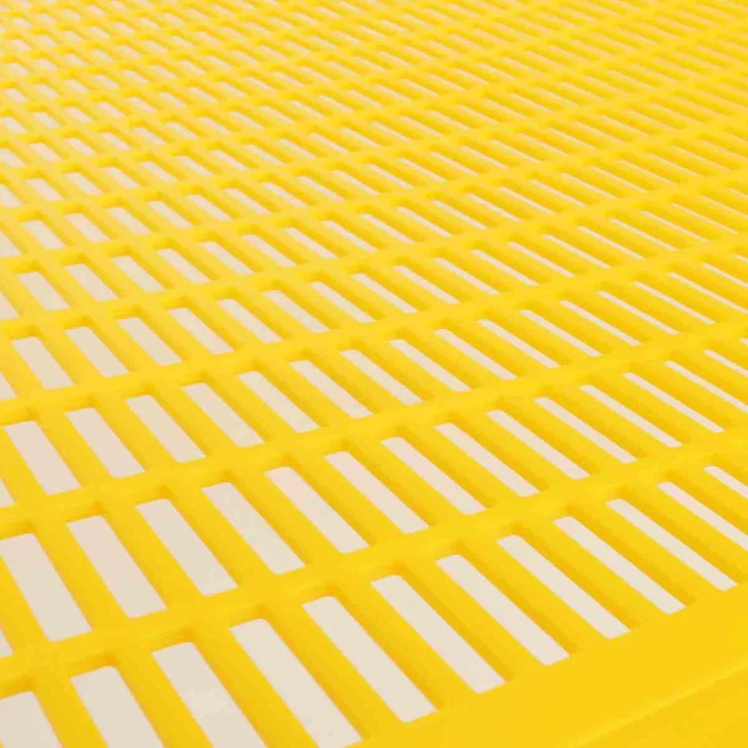20" Yellow Bee Queen Excluder Trapping Net Grid Beekeeping Plastic Farming