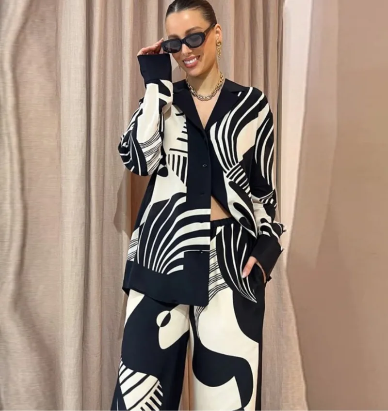 Рисунок 2 - Женский свободный комплект из 2 предметов