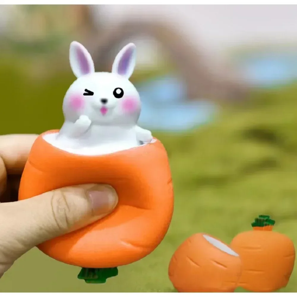 

Novelty Carrot Rabbit Cup Squeeze Toys Bunny Toy Creative Miniature Sensory Decompression Gift for Kid